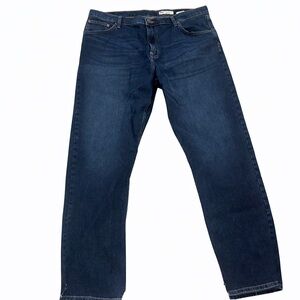 Wrangler Straight Fit Jeans – Men’s 36x32 – Dark Wash